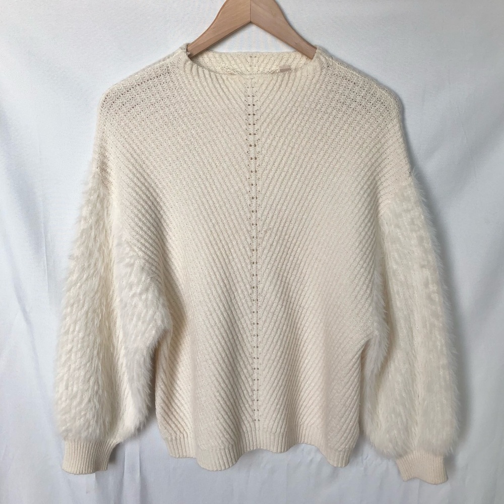 Anthropologie Knitted & Knotted Soft Knit Balloon Sleeve Sweater